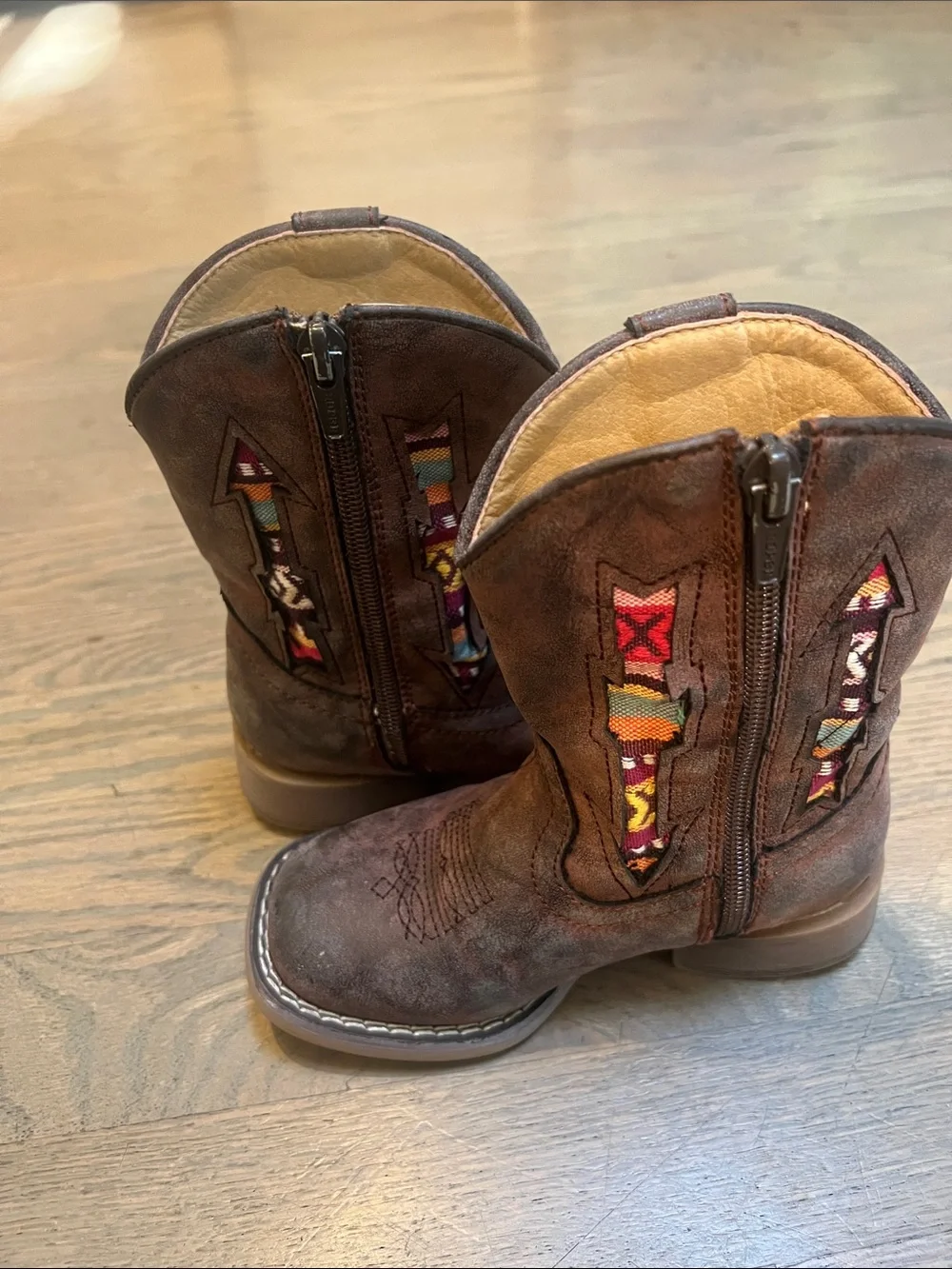Roper side zipper